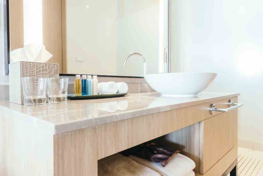 Bathroom Countertops: Choosing the Perfect Style and Material
